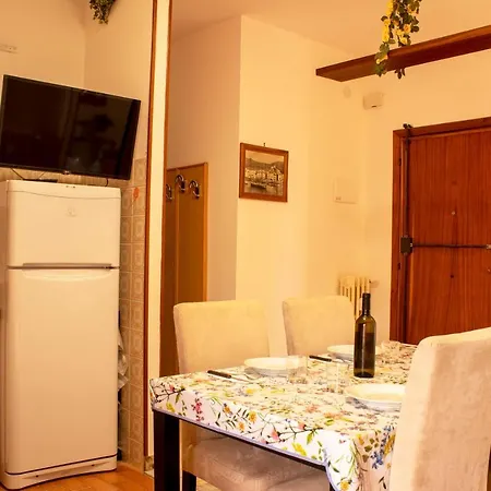 Lägenhet Posto Auto Gratuito Relax A 30 Metri Dal Mare