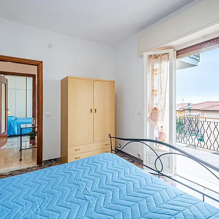 Posto Auto Gratuito Relax A 30 Metri Dal Mare * Riva Ligure